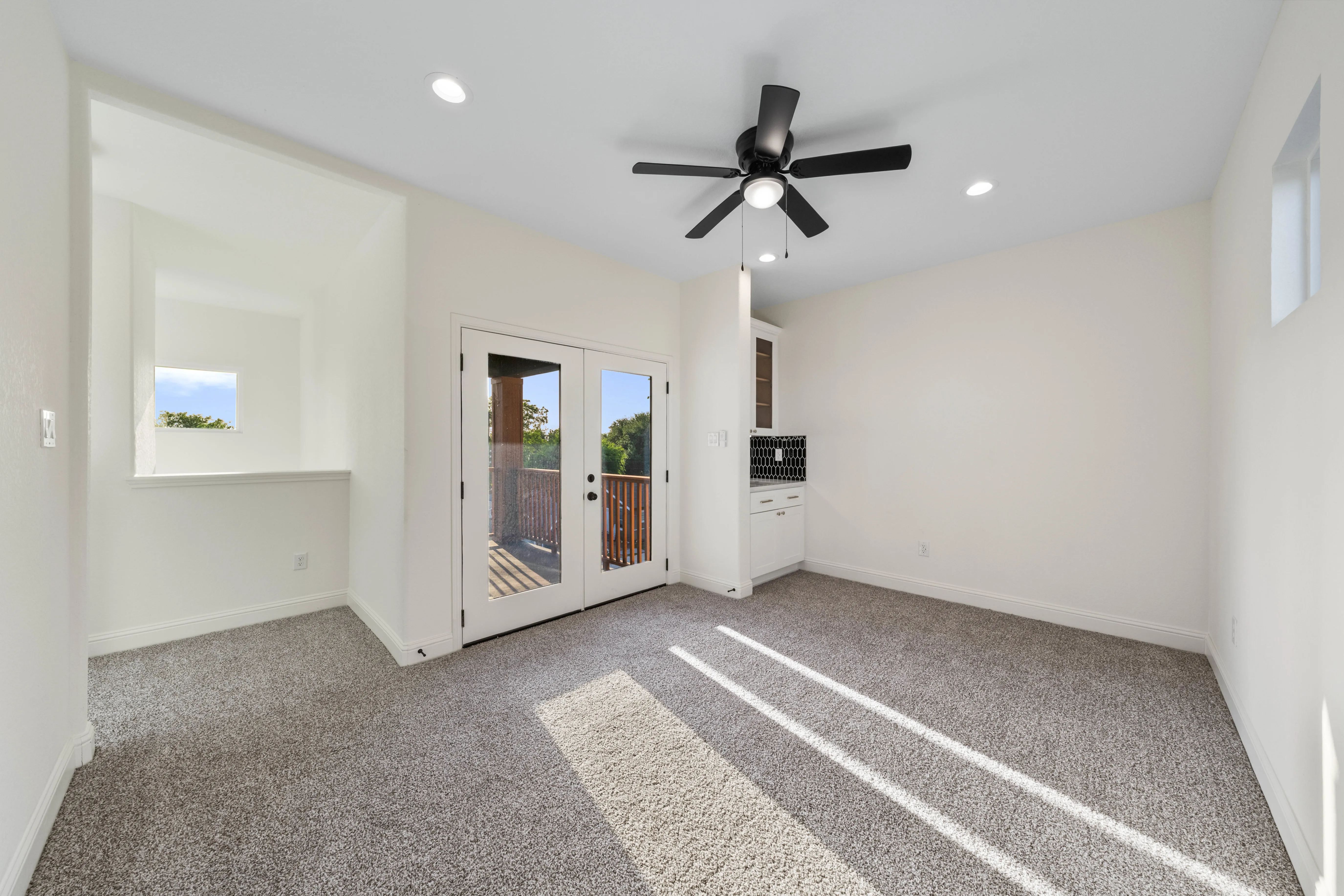1310 S Mesquite photo 52