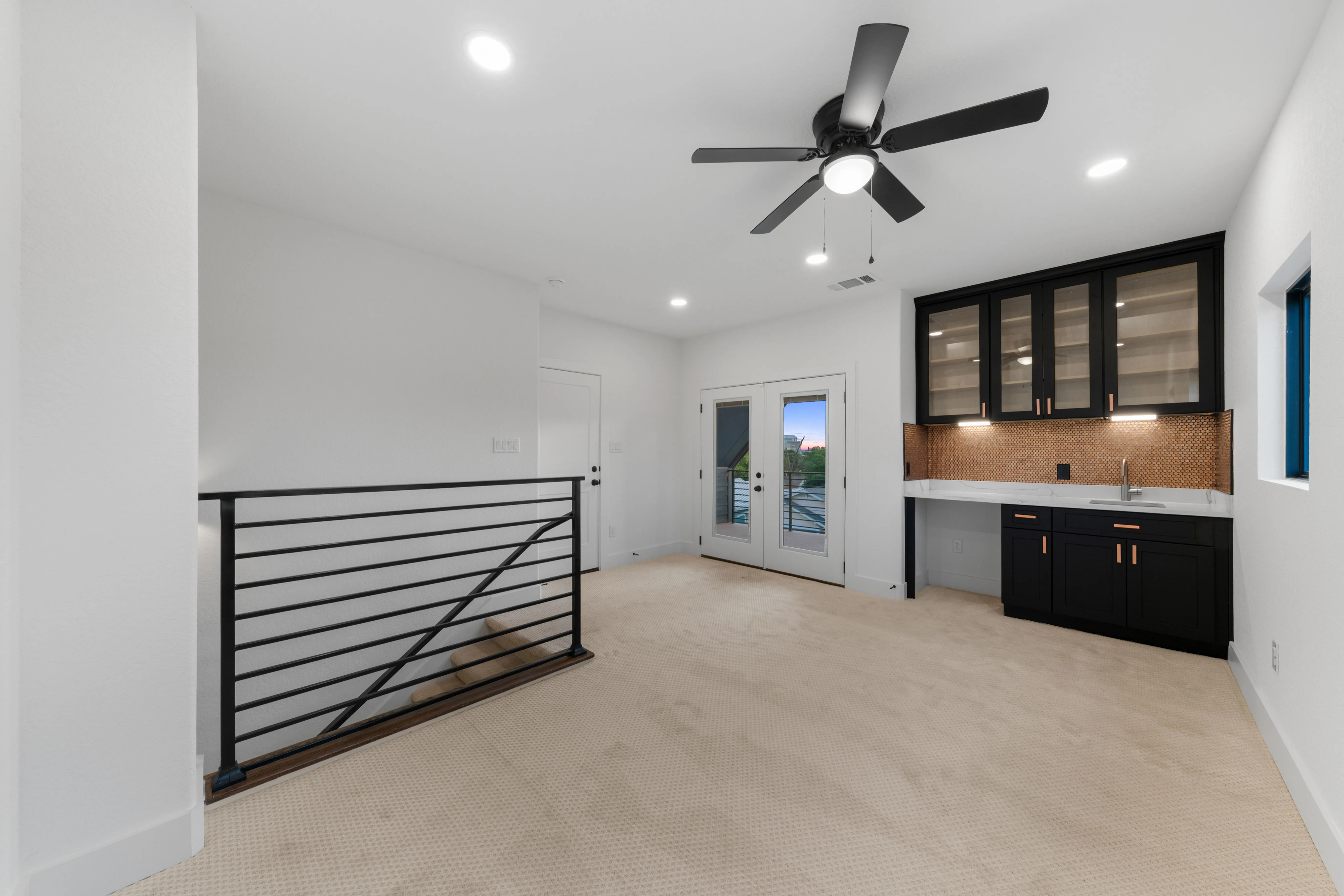 1722 N Olive photo 48