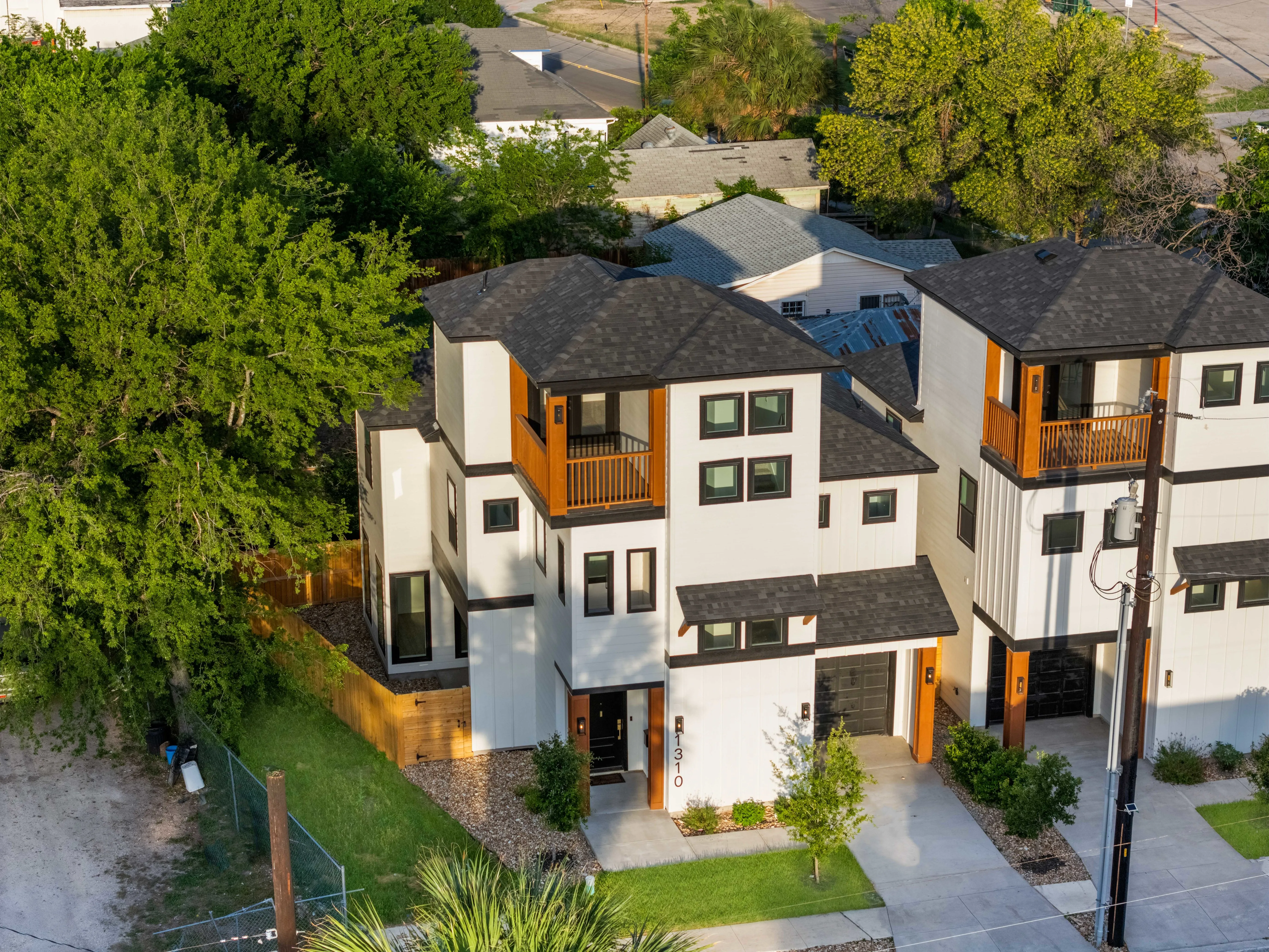 1310 S Mesquite photo 44