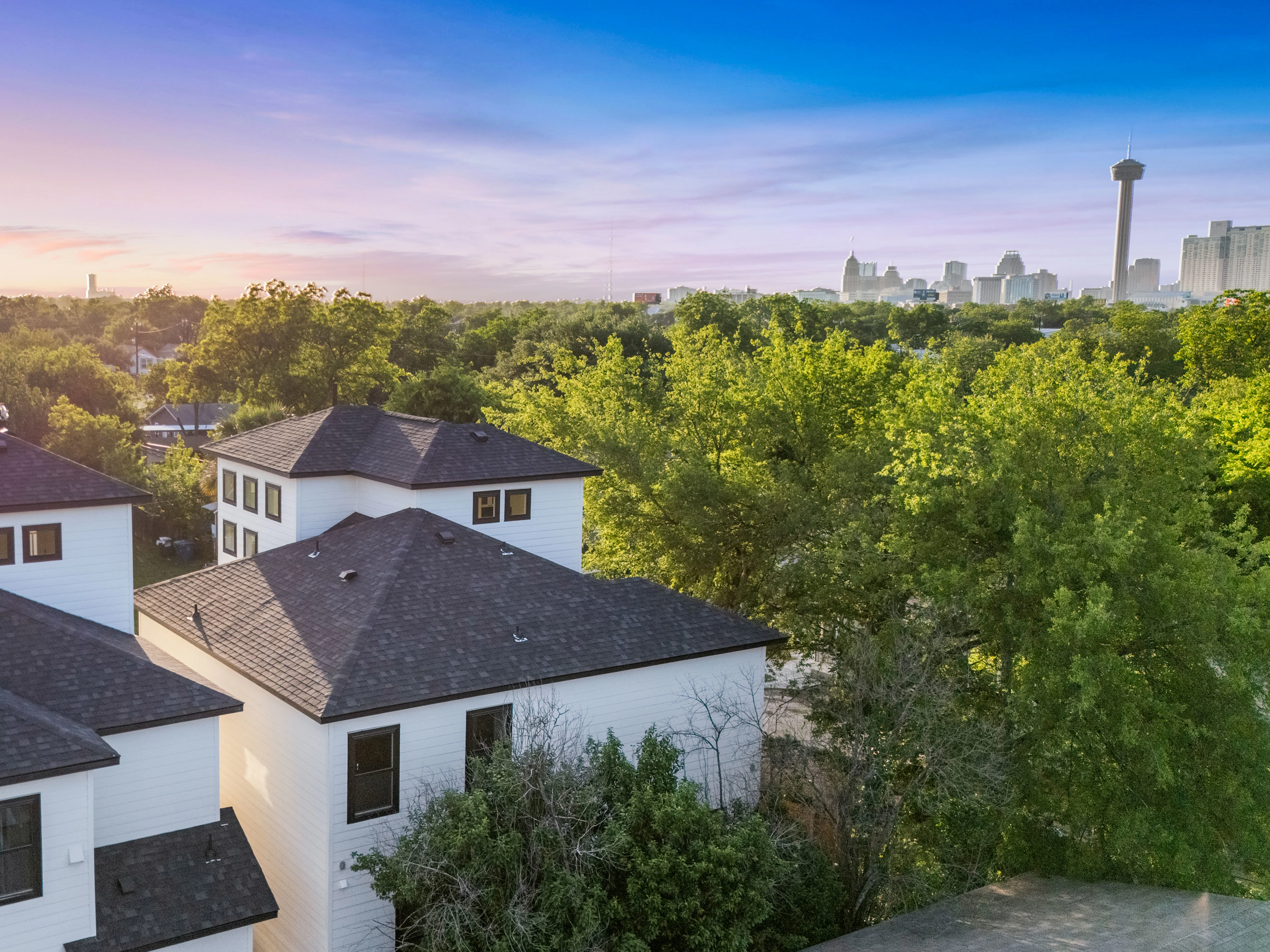 1310 S Mesquite photo 17