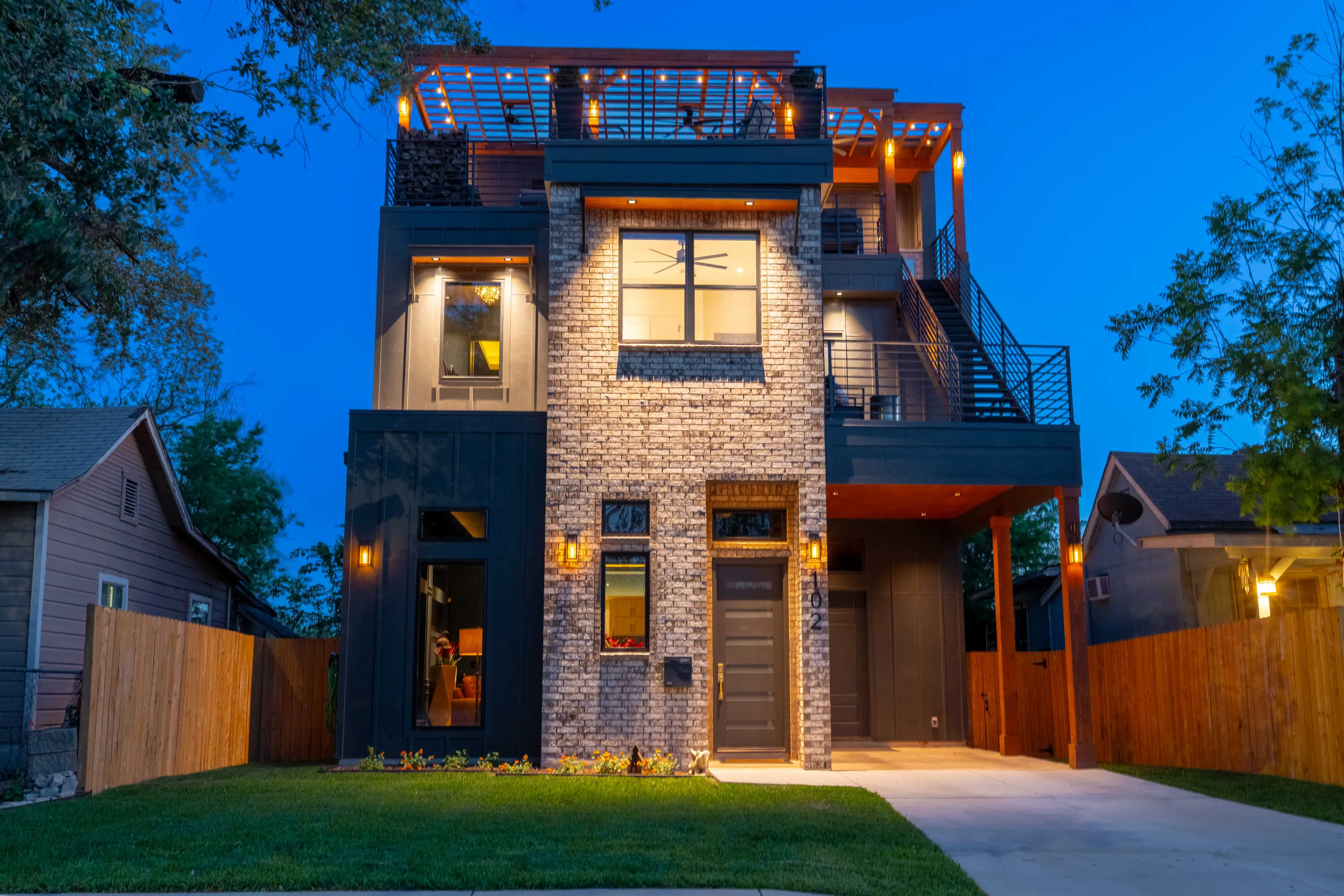 Silvas Residence Downtown photo 2