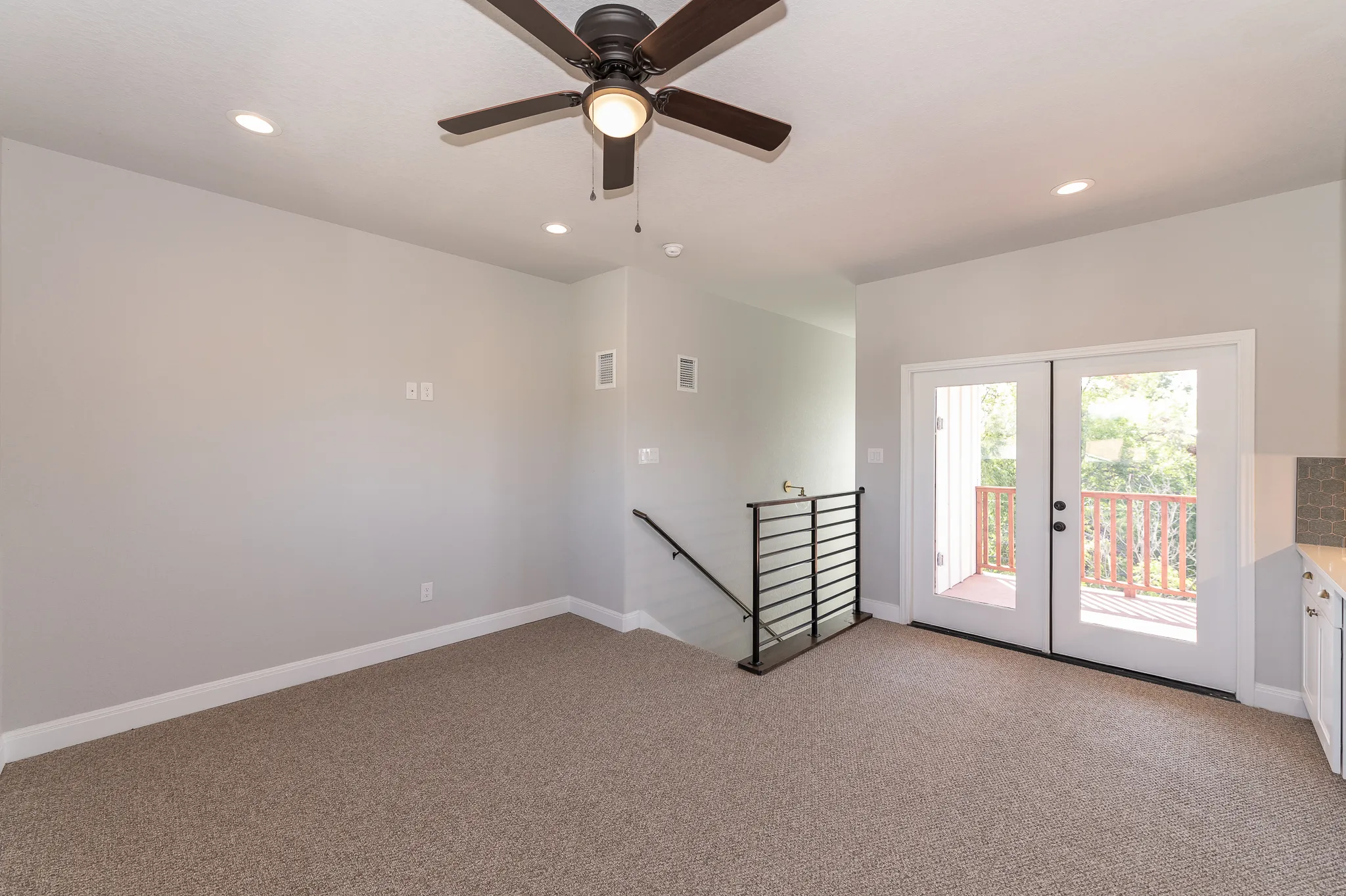 223 Quitman photo 40
