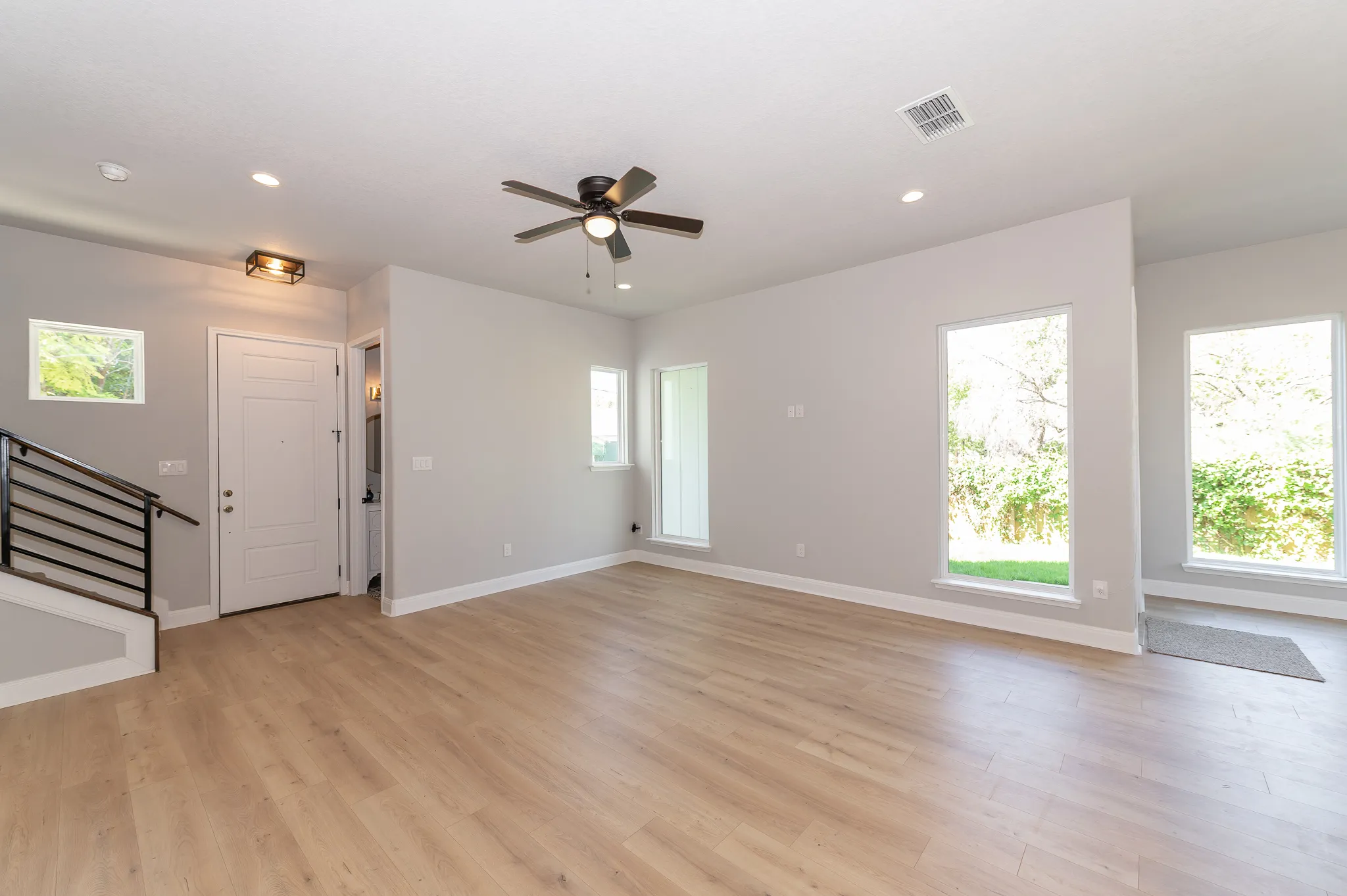 223 Quitman photo 6