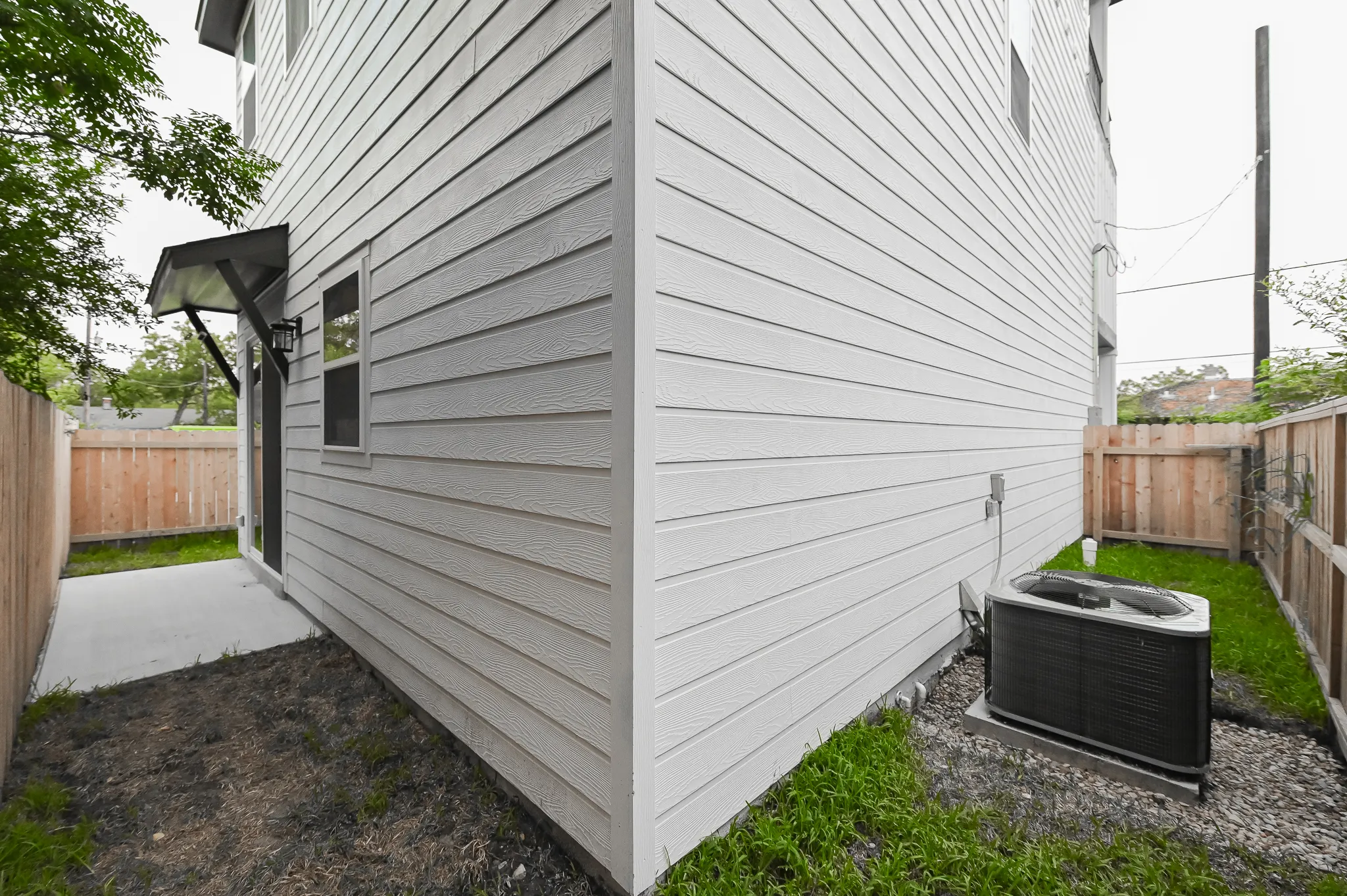 910 S Pine photo 38