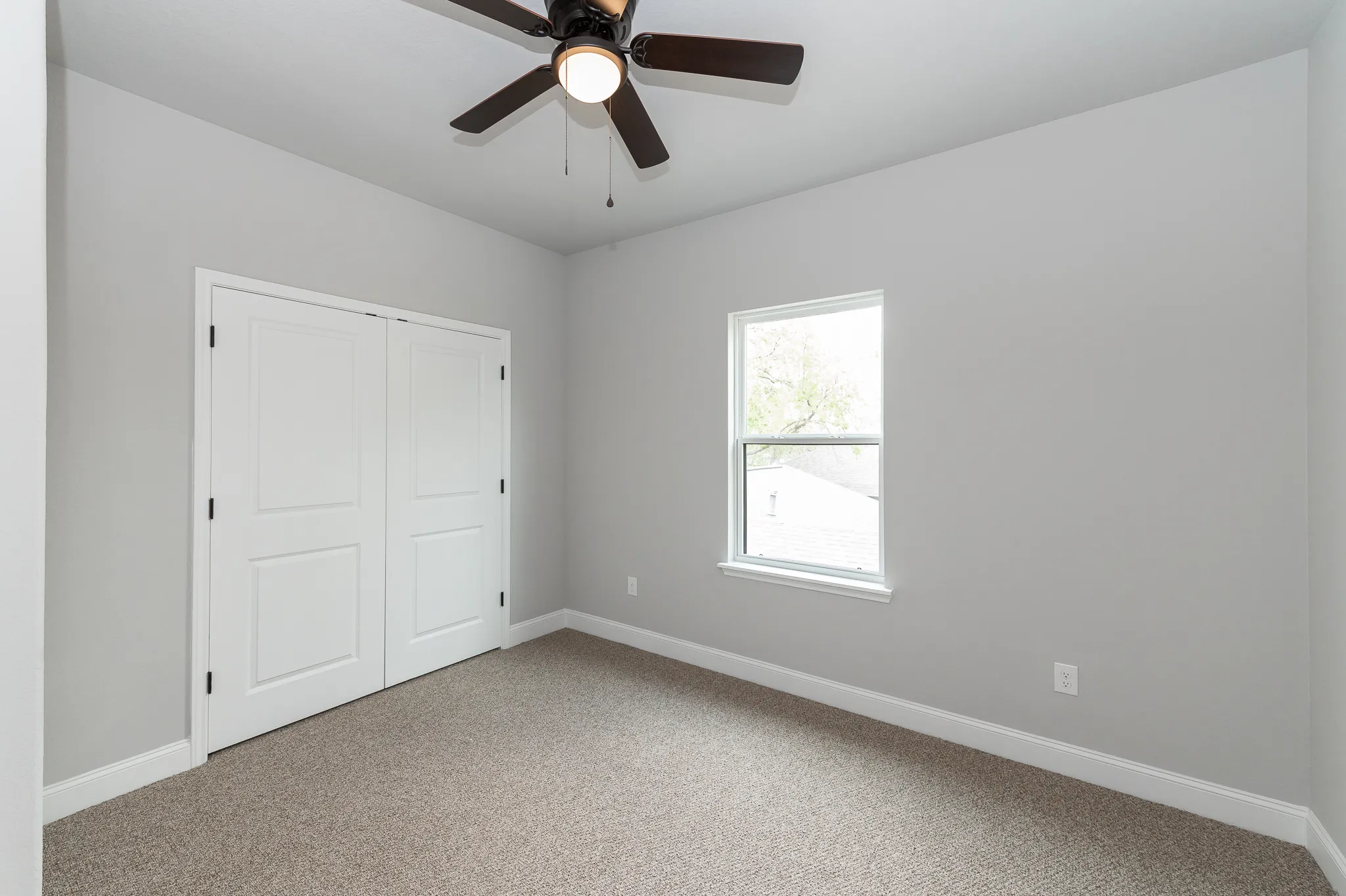 922 Pine St photo 33